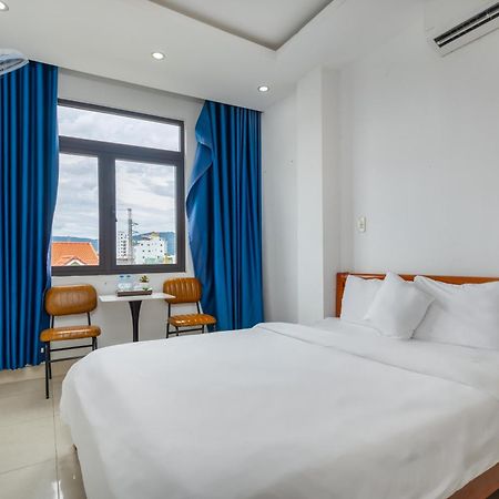 Saluton Hotel Da Nang Bagian luar foto