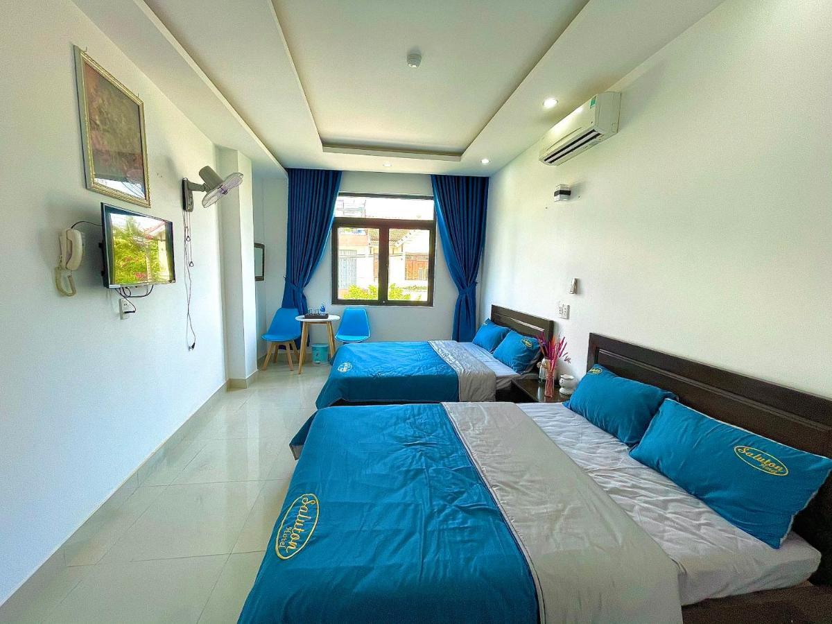 Saluton Hotel Da Nang Bagian luar foto